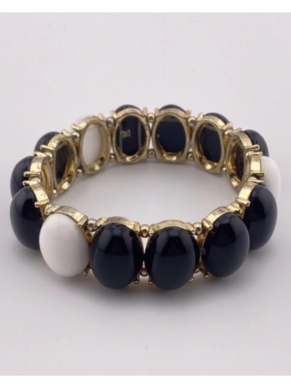 (4) Black White Gold Tone Stretch Bracelet
